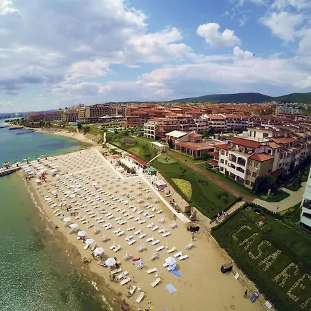 Daire 5-star Spacious Beachfront