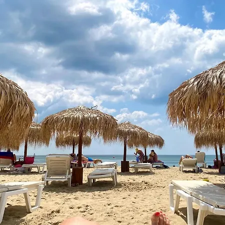 Daire 5-star Spacious Beachfront *